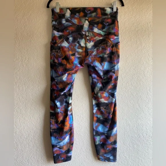 Lululemon Power Thru High-Rise Tight 25" in Hyper Drift Multi ~ Size 8 - Picture 7 of 11